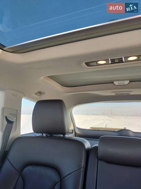 Позашляховик / Кросовер Audi Q7 2012 в Полтаві фото 4 Позашляховик / Кросовер Audi Q7 2012 в Полтаві