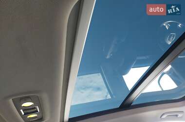 Позашляховик / Кросовер Audi Q7 2012 в 