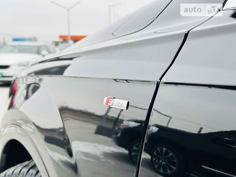Позашляховик / Кросовер Audi Q7 2019 в Мукачевому