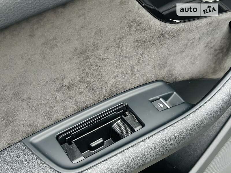 Позашляховик / Кросовер Audi Q7 2019 в Мукачевому