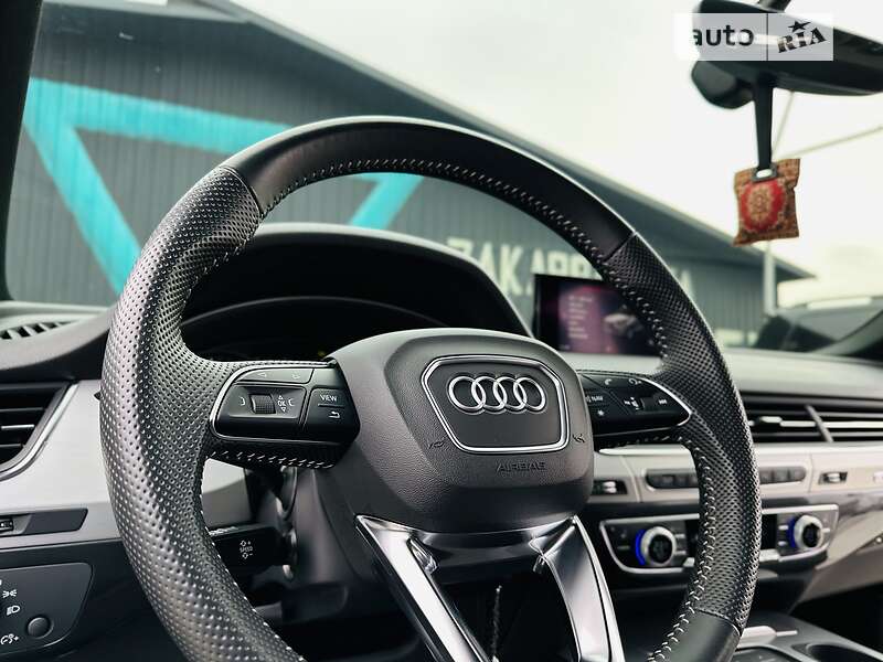 Позашляховик / Кросовер Audi Q7 2019 в Мукачевому