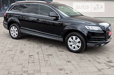 Внедорожник / Кроссовер Audi Q7 2014 в 