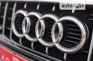 Внедорожник / Кроссовер Audi Q7 2014 в 