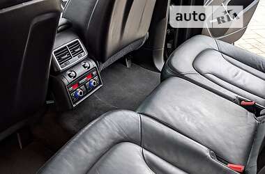Внедорожник / Кроссовер Audi Q7 2014 в 