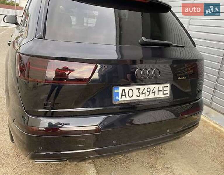 Внедорожник / Кроссовер Audi Q7 2015 в Тячеве фото 16 Внедорожник / Кроссовер Audi Q7 2015 в Тячеве