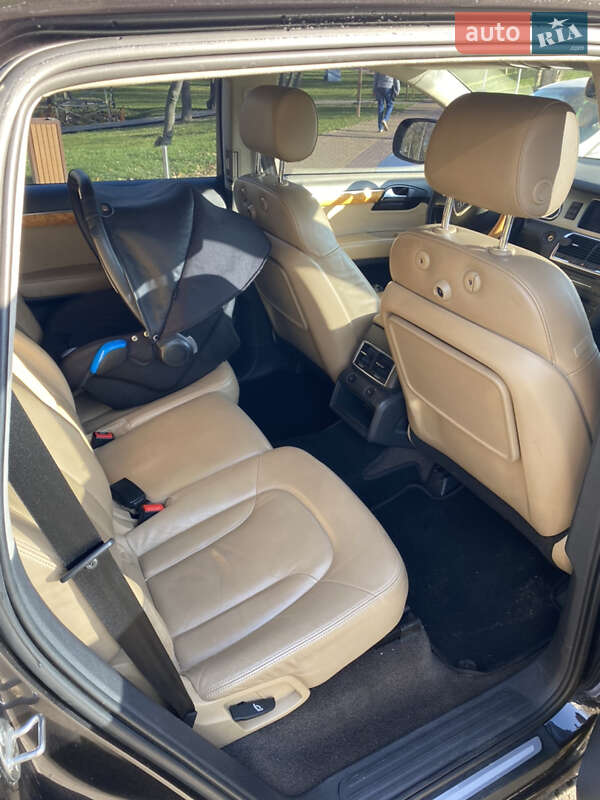 Внедорожник / Кроссовер Audi Q7 2012 в Киеве