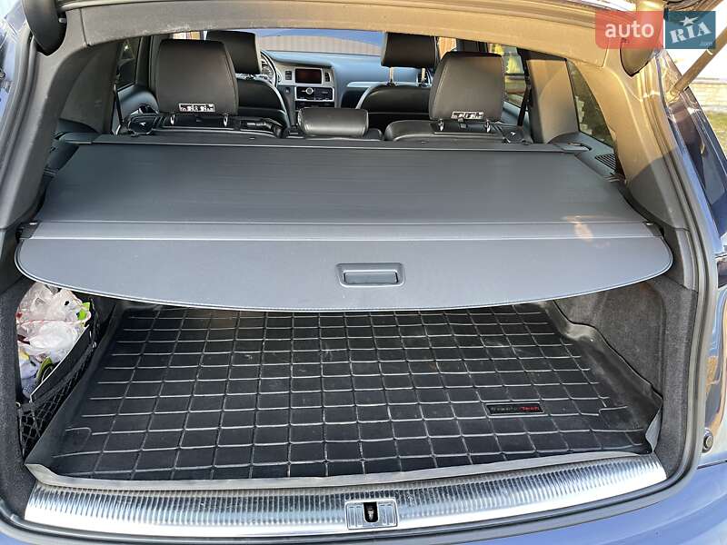 Внедорожник / Кроссовер Audi Q7 2013 в Киеве