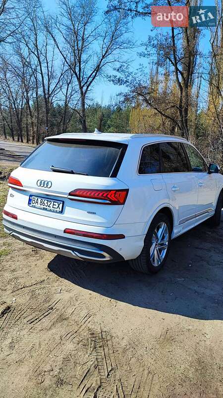 Внедорожник / Кроссовер Audi Q7 2019 в Кропивницком фото 4 Внедорожник / Кроссовер Audi Q7 2019 в Кропивницком