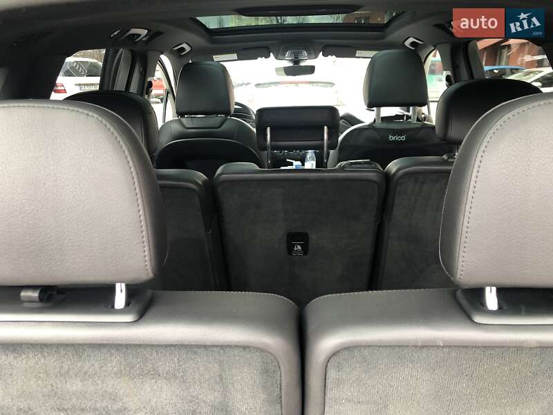 Позашляховик / Кросовер Audi Q7 2016 в Києві