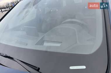 Внедорожник / Кроссовер Audi Q7 2018 в 
