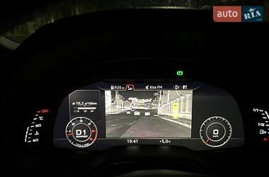 Внедорожник / Кроссовер Audi Q7 2018 в 