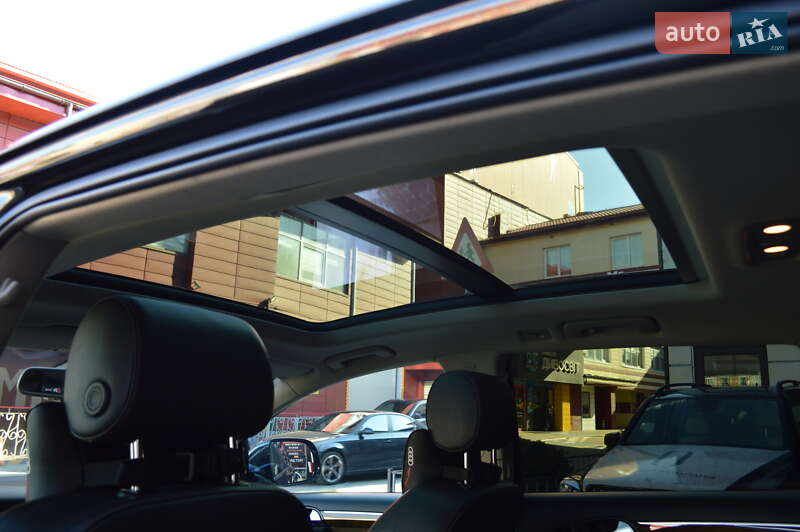 Позашляховик / Кросовер Audi Q7 2013 в Львові