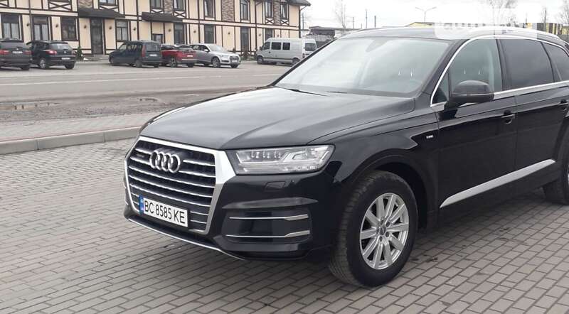 Внедорожник / Кроссовер Audi Q7 2016 в Радехове
