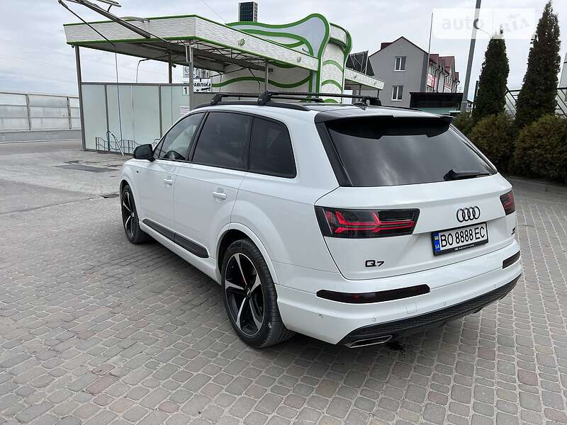Позашляховик / Кросовер Audi Q7 2018 в Тернополі фото 6 Позашляховик / Кросовер Audi Q7 2018 в Тернополі