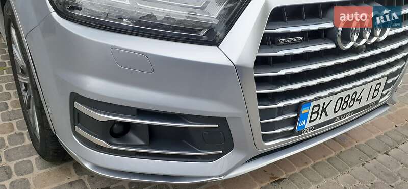 Позашляховик / Кросовер Audi Q7 2018 в Львові