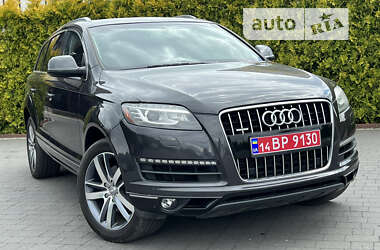 Внедорожник / Кроссовер Audi Q7 2012 в 