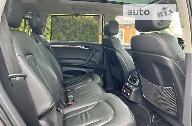 Внедорожник / Кроссовер Audi Q7 2012 в 