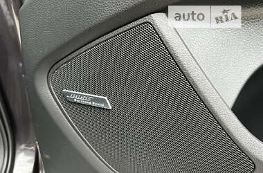 Внедорожник / Кроссовер Audi Q7 2012 в 