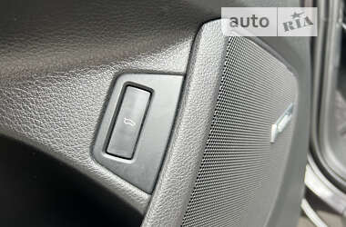 Внедорожник / Кроссовер Audi Q7 2012 в 