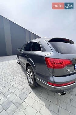 Внедорожник / Кроссовер Audi Q7 2013 в Хмельницком