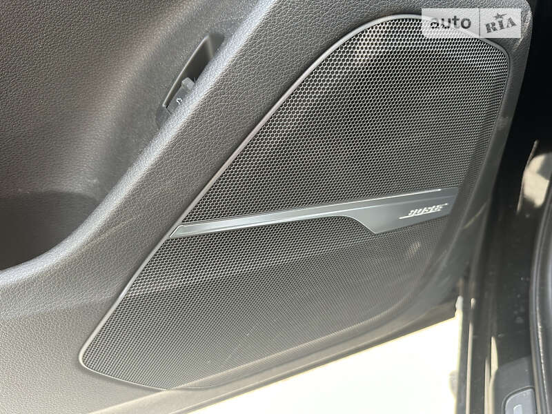 Внедорожник / Кроссовер Audi Q7 2017 в Киеве фото 13 Внедорожник / Кроссовер Audi Q7 2017 в Киеве