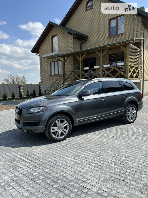 Позашляховик / Кросовер Audi Q7 2015 в Львові
