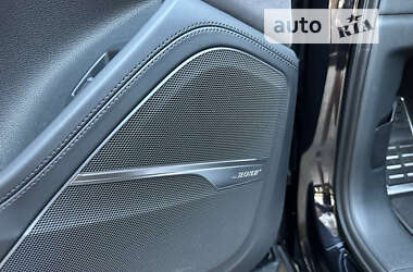 Внедорожник / Кроссовер Audi Q7 2017 в 