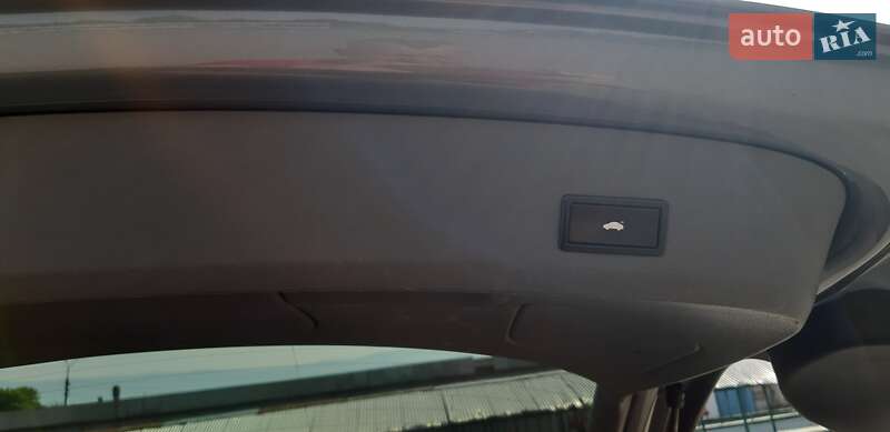 Позашляховик / Кросовер Audi Q7 2011 в Романіву