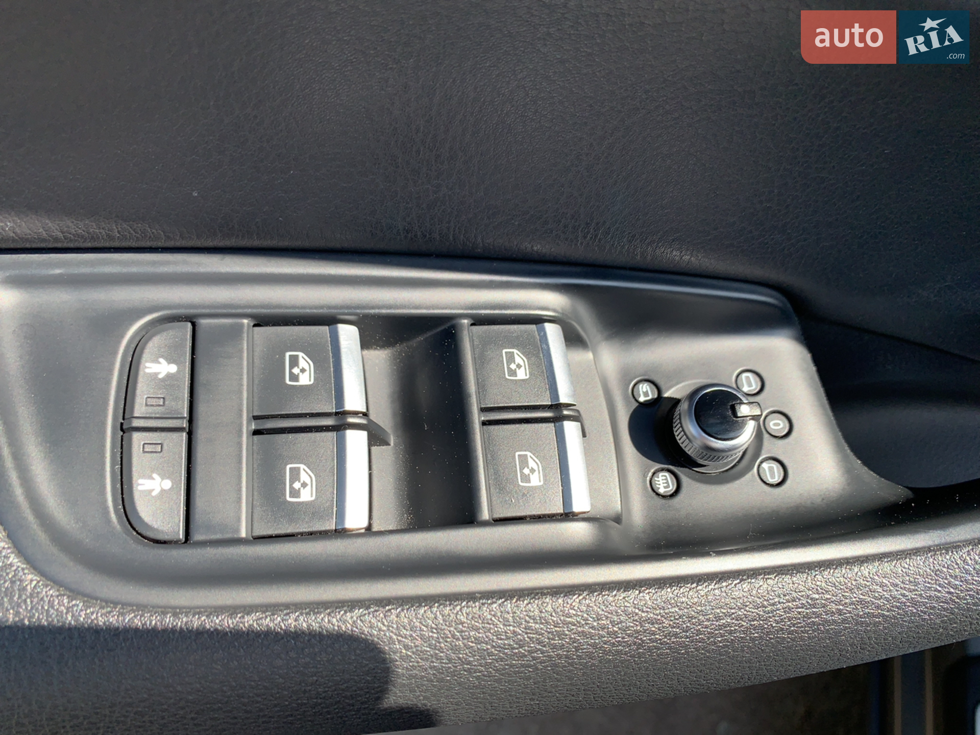 2016 Audi Q7 - мініатюра 20