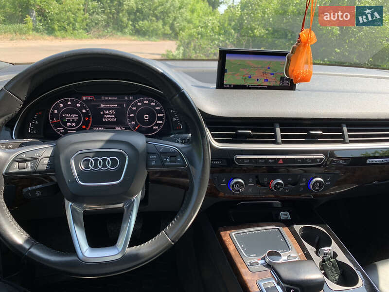 Внедорожник / Кроссовер Audi Q7 2016 в Житомире