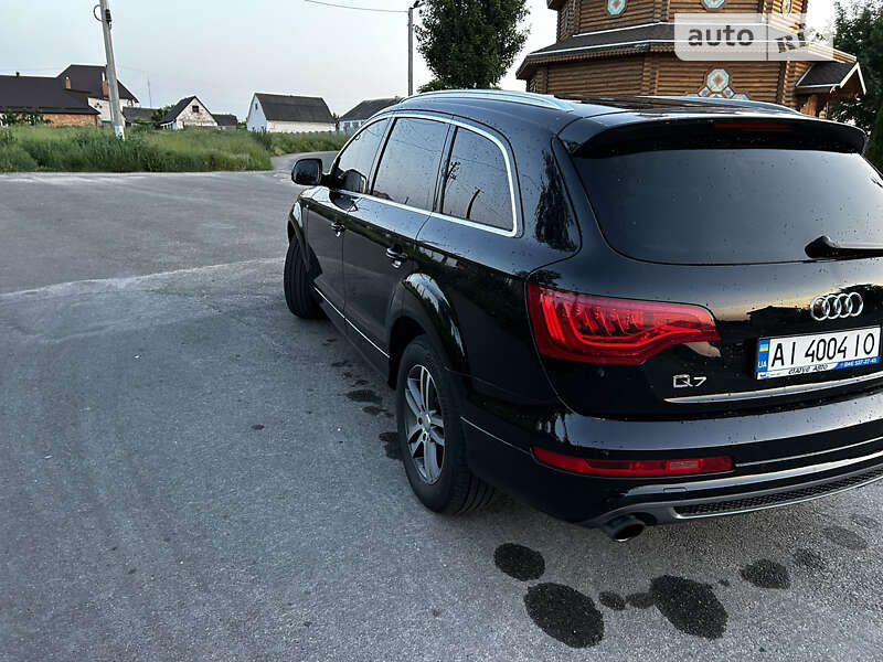 Внедорожник / Кроссовер Audi Q7 2010 в Мироновке