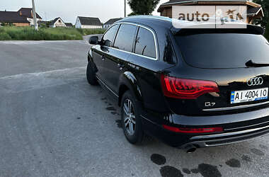 Внедорожник / Кроссовер Audi Q7 2010 в 