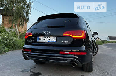 Внедорожник / Кроссовер Audi Q7 2010 в 