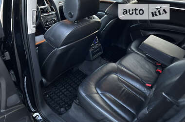 Внедорожник / Кроссовер Audi Q7 2010 в 