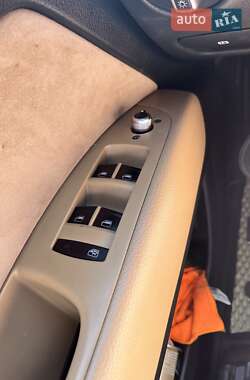 Внедорожник / Кроссовер Audi Q7 2010 в 