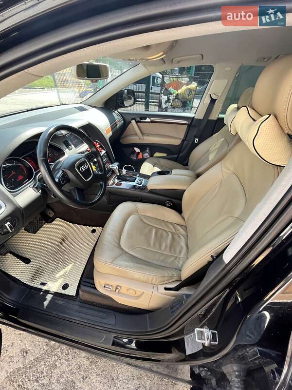 Внедорожник / Кроссовер Audi Q7 2010 в Рава-Русской фото 57 Внедорожник / Кроссовер Audi Q7 2010 в Рава-Русской