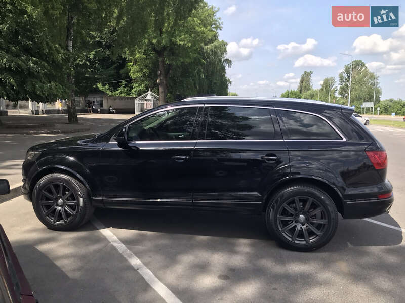 Внедорожник / Кроссовер Audi Q7 2013 в Виннице