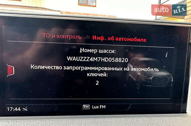 Позашляховик / Кросовер Audi Q7 2017 в 