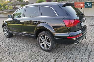 Внедорожник / Кроссовер Audi Q7 2015 в 
