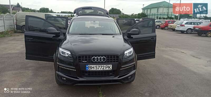 Внедорожник / Кроссовер Audi Q7 2013 в Одессе