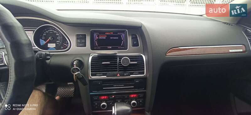 Внедорожник / Кроссовер Audi Q7 2013 в Одессе