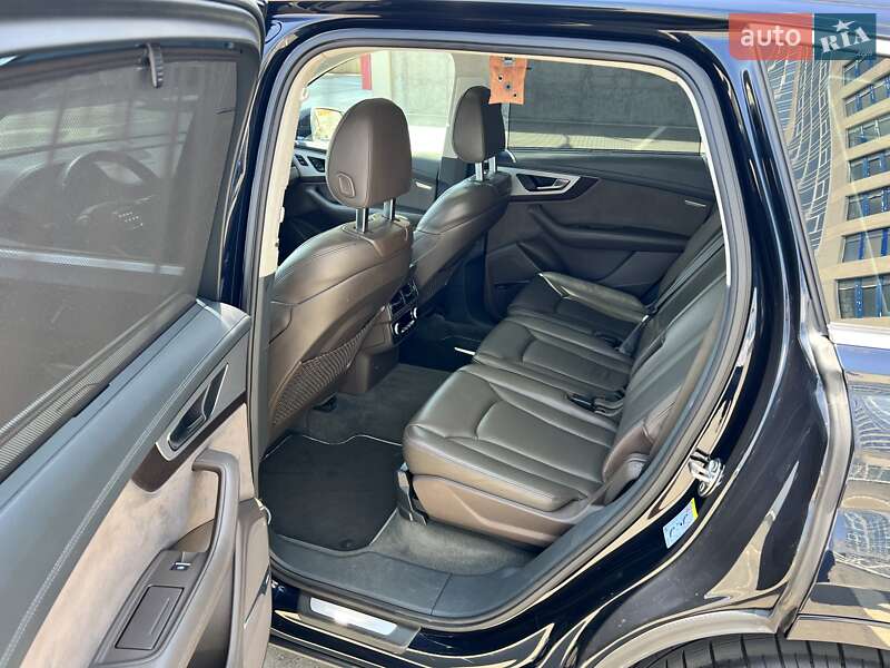 Внедорожник / Кроссовер Audi Q7 2015 в Одессе фото 4 Внедорожник / Кроссовер Audi Q7 2015 в Одессе