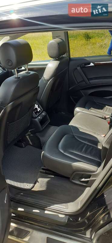 Внедорожник / Кроссовер Audi Q7 2011 в Гайвороне