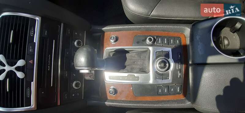 Внедорожник / Кроссовер Audi Q7 2011 в Гайвороне