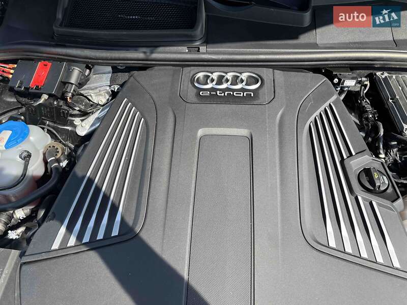 Внедорожник / Кроссовер Audi Q7 2016 в Ковеле