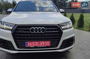 Внедорожник / Кроссовер Audi Q7 2016 в Черновцах