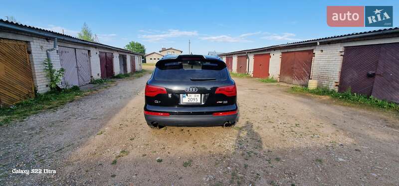 Позашляховик / Кросовер Audi Q7 2006 в Покровську