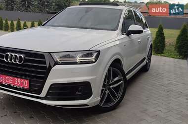 Внедорожник / Кроссовер Audi Q7 2016 в Черновцах