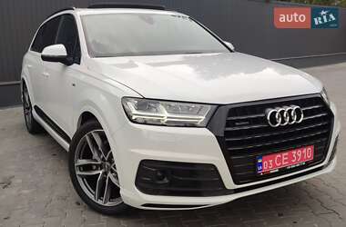 Внедорожник / Кроссовер Audi Q7 2016 в Черновцах