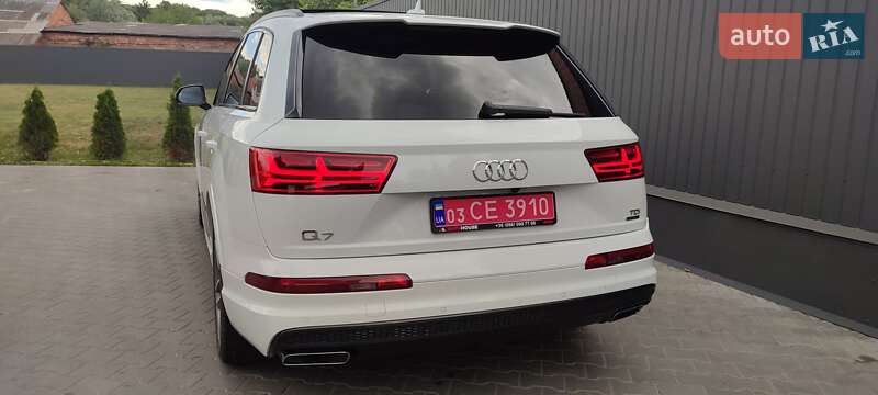 Внедорожник / Кроссовер Audi Q7 2016 в Черновцах фото 202 Внедорожник / Кроссовер Audi Q7 2016 в Черновцах